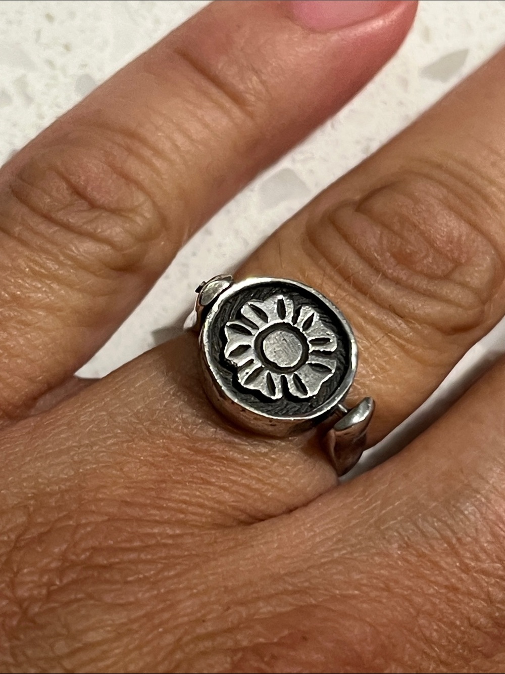 Sterling Silver Sunflower Signet/kissing  Ring - Silver